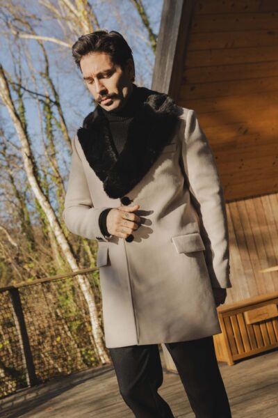 Plain color coat